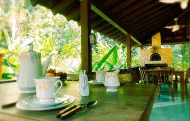 Imagem 11: Casa para Locação Anual na Praia de Santiago em Condomínio Pé na Areia