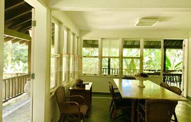 Imagem 14: Casa para Locação Anual na Praia de Santiago em Condomínio Pé na Areia