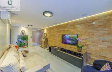 Imagem: A casa possui 3 Dormitórios, 1 Suíte, 2 Banheiros, 2 Vagas