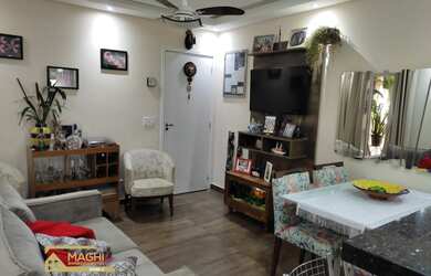 Imagem: O apartamento possui 2 Dormitórios, 1 Banheiro, 1 Vaga na garagem