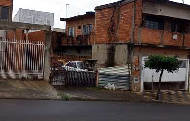 Imagem: O terreno possui 180m² de Área e está localizado em Jardim