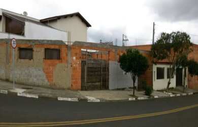 Imagem 12: Casa de 03 Dormitórios Salão Comercial em Porto Feliz/SP