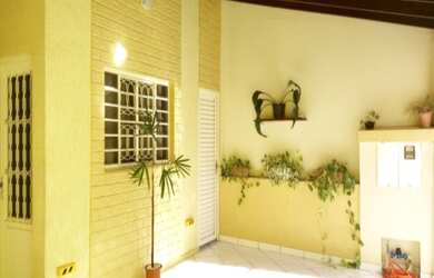 Imagem 2: Casa a Venda em Salto de 02 Dormitórios no Bairro Salto Ville