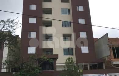 Imagem: O apartamento possui 2 Dormitórios, 1 Suíte, 2 Banheiros