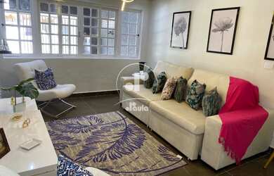 Imagem: A casa possui 4 Dormitórios, 1 Suíte, 5 Banheiros, 3 Vagas