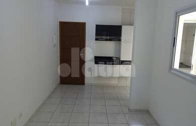 Imagem: O apartamento possui 2 Dormitórios, 1 Suíte, 2 Banheiros