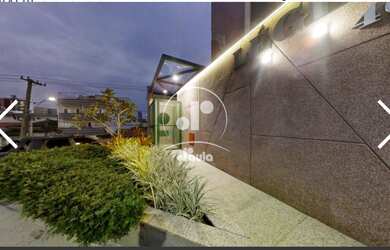 Imagem: O apartamento possui 2 Dormitórios, 1 Suíte, 2 Banheiros