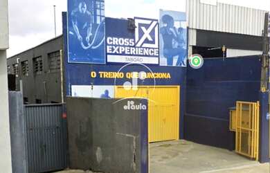 Imagem: O depósito possui 5 Banheiros, 12 Vagas na garagem, 730m²