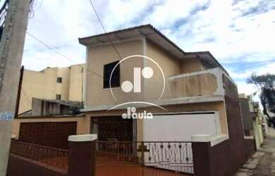 Imagem: A casa possui 2 Dormitórios, 1 Banheiro, 3 Vagas na garagem