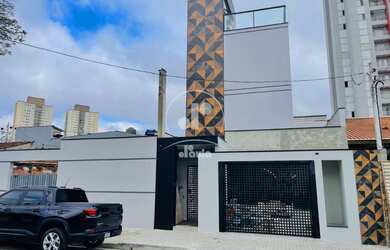 Imagem: A casa possui 2 Dormitórios, 2 Banheiros, 2 Vagas na garagem