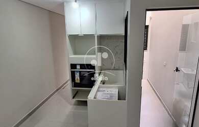 Imagem: O apartamento possui 2 Dormitórios, 1 Suíte, 1 Banheiro, 1