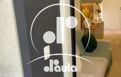 Imagem: O apartamento possui 2 Dormitórios, 1 Suíte, 1 Banheiro, 2