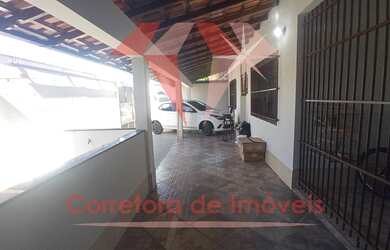 Imagem: A casa possui 3 Dormitórios, 1 Suíte, 2 Banheiros, 1 Vaga