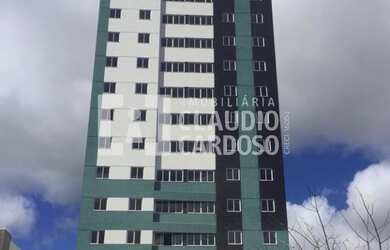 Imagem: Apartamento à venda na Avenida Brasil, nº 290, Bairro Candeias