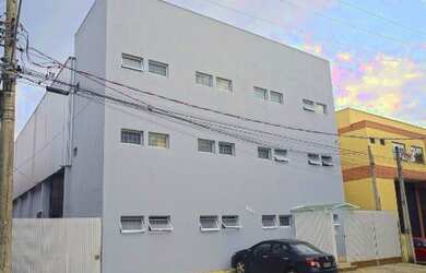 Imagem: O depósito possui 1.000m² de Área e está localizado em