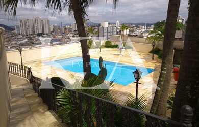 Imagem: O apartamento possui 3 Dormitórios, 1 Suíte, 4 Banheiros