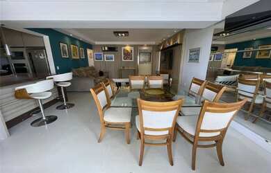 Imagem: O apartamento possui 3 Dormitórios, 3 Suítes, 5 Banheiros