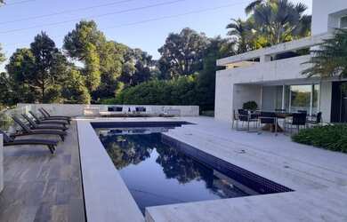 Imagem 10: Casa à venda em Condomínio em São João, Curitiba-PR 4 suítes e 8...