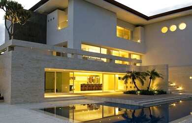 Imagem 2: Casa à venda em Condomínio em São João, Curitiba-PR 4 suítes e 8...