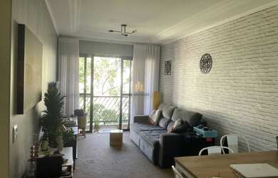 Imagem: O apartamento possui 2 Dormitórios, 2 Banheiros, 1 Vaga na