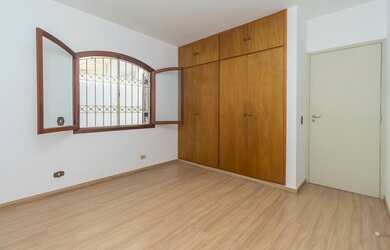 Imagem 5: Casa à venda na Vila Olímpia, São Paulo-SP - 4 quartos, sendo 2 suítes...