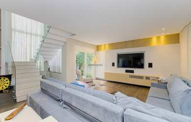 Imagem 6: Casa à Venda em Condomínio, Bairro Tingui, Curitiba/PR, com 460m²,...