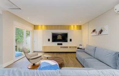 Imagem 11: Casa à Venda em Condomínio, Bairro Tingui, Curitiba/PR, com 460m²,...