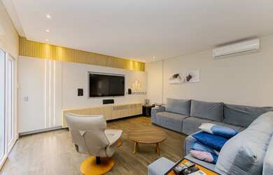 Imagem 12: Casa à Venda em Condomínio, Bairro Tingui, Curitiba/PR, com 460m²,...