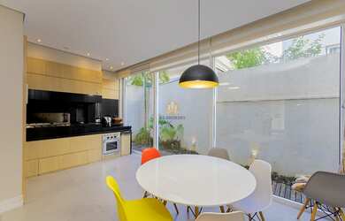 Imagem 15: Casa à Venda em Condomínio, Bairro Tingui, Curitiba/PR, com 460m²,...