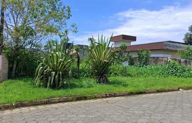 Imagem 3: Terreno para venda com edícula no Condomínio Morada da Praia em Boracéia