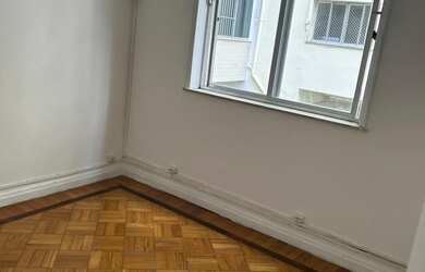 Imagem: O apartamento possui 1 Dormitório, 1 Banheiro e 39m² de Área