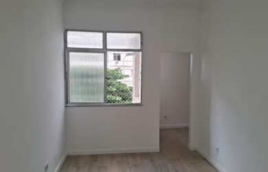 Imagem: O apartamento possui 1 Dormitório, 2 Banheiros, 42m² de Área