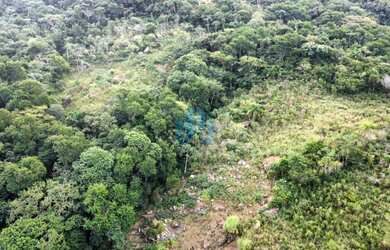 Imagem: O terreno à venda possui 46578m² de Área Privada e está