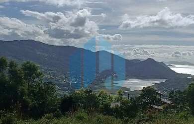 Imagem: O terreno à venda possui 10000m² de Área Privada e está