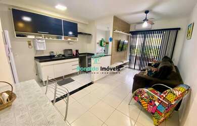 Imagem: O apartamentoe possui 2 Dormitórios, 1 Suíte, 1 Banheiro