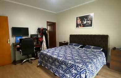 Imagem 16: RR0039D Casa a Venda 380m² JARDIM MACARENKO - OPORTUNIDADE - 3 Dorms...