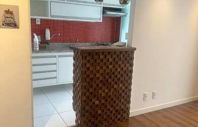 Imagem: O apartamento possui 2 Dormitórios, 1 Suíte, 2 Banheiros