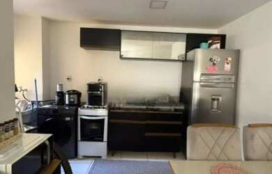 Imagem: O apartamento possui 2 Dormitórios, 1 Suíte, 2 Banheiros