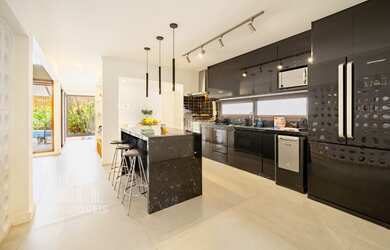 Imagem 14: RR9691 Casa 262m² RESIDENCIAL 6 - OPORTUNIDADE - 4 Dorms 4 Vagas - Santana de Parnaíba, SP