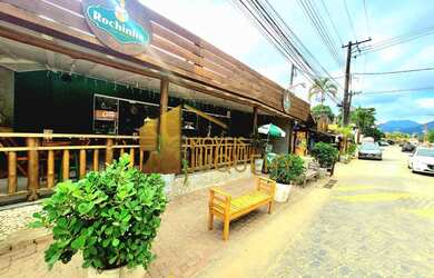 Imagem: O terreno possui 2238m² de Área Privada e está localizado