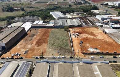 Imagem: O terreno está localizado em Distrito Industrial I, Santa Bárbara
