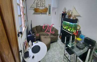 Imagem: A casa possui 3 Dormitórios, 2 Vagas na garagem, 100m² de