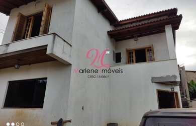 Imagem: A casa à venda possui 3 Dormitórios, 1 Suíte, 1 Banheiro