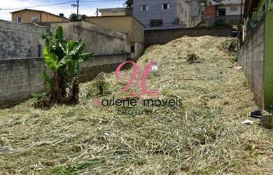 Imagem: O terreno à venda possui e está localizado em Jardim Europa