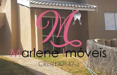 Imagem: A casa possui 2 Dormitórios, 1 Banheiro, 4 Vagas na garagem