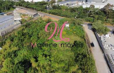 Imagem: O terreno possui 4.964m² de Área Privada e está localizado