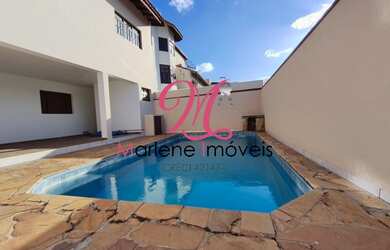 Imagem: A casa em condomínio possui 3 Dormitórios, 1 Suíte, 2 Vagas