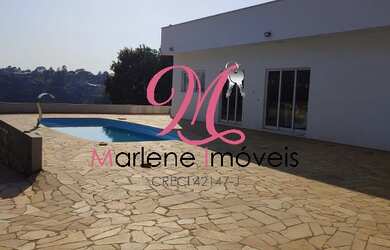 Imagem: A chácara à venda possui 2 Dormitórios, 2 Banheiros e 1000m²