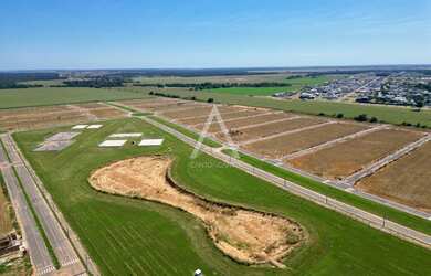 Imagem: O terreno possui 382m² de Área Privada e está localizado