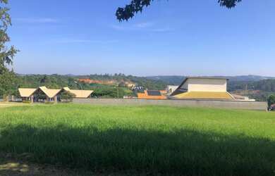 Imagem 1: Lindo Lote plano. 1.328m² de Área Privada